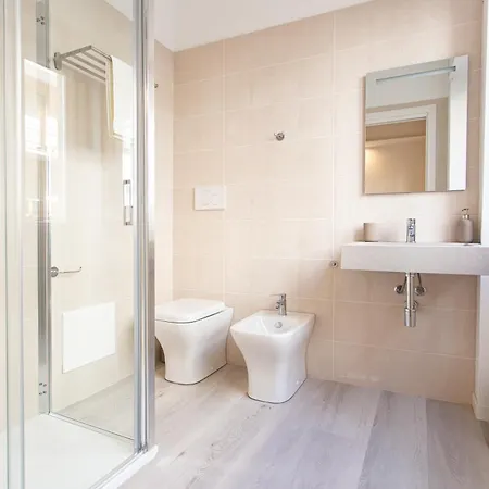 Guest house Essence - Boutique In The Heart Of