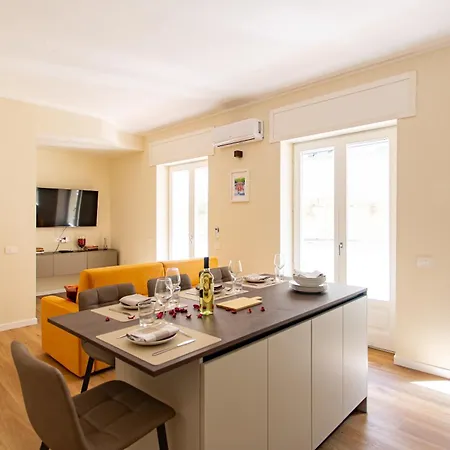 Essence - Boutique In The Heart Of 3* Cagliari